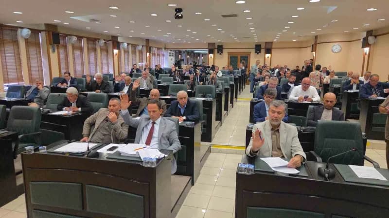 Nuri Asan Tesisleri'nin geleceğiyle ilgili gündem maddesinin yer aldığı SBB Meclisi komisyon toplantısı, Meclis Başkanve