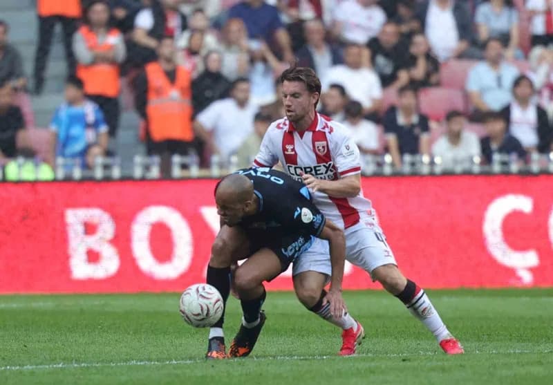 Samsunspor - Trabzonspor maçının ikinci yarısından kareler.