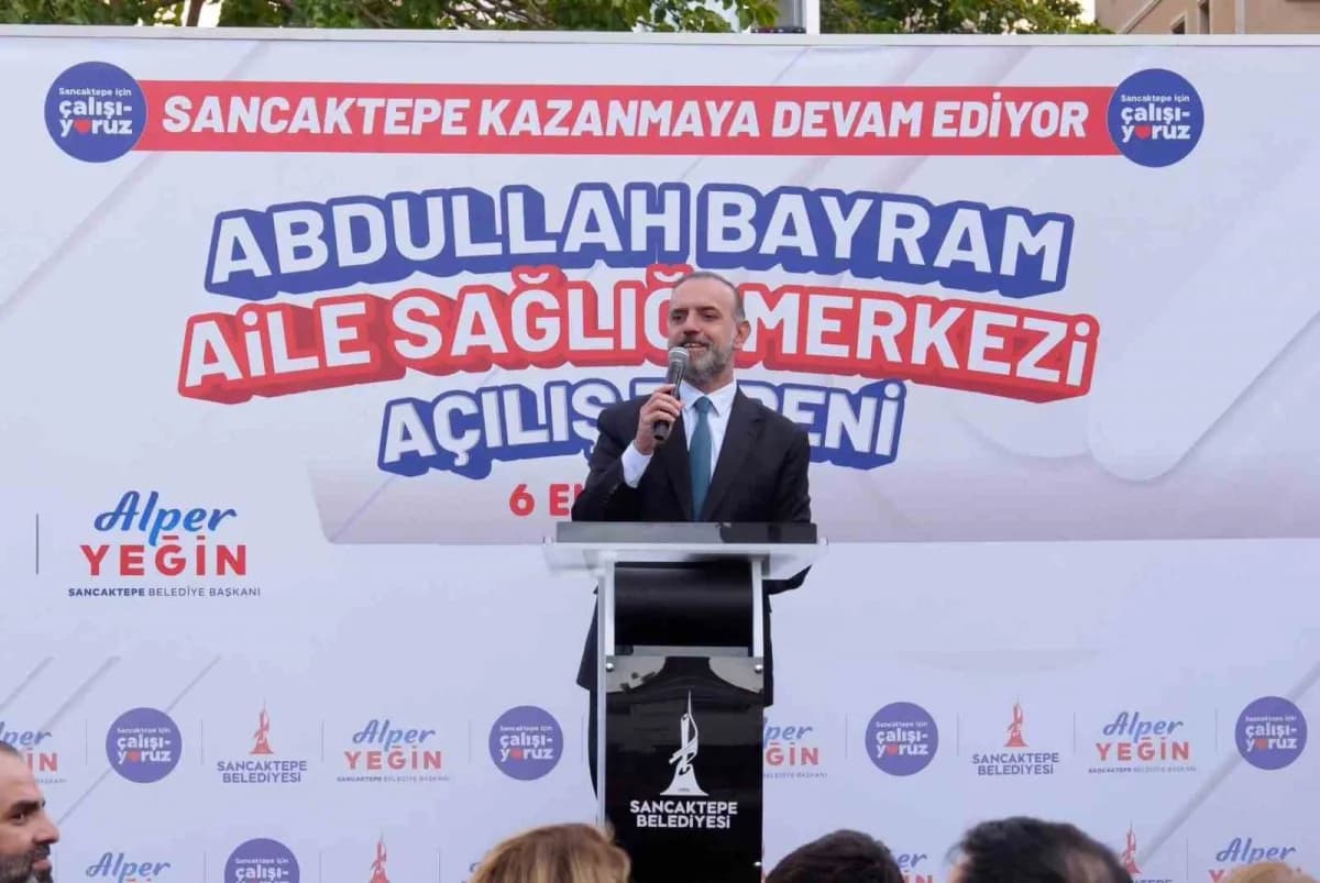 Sancaktepe Belediye Başkanı Alper Yeğin açılışta konuşma yaptı.