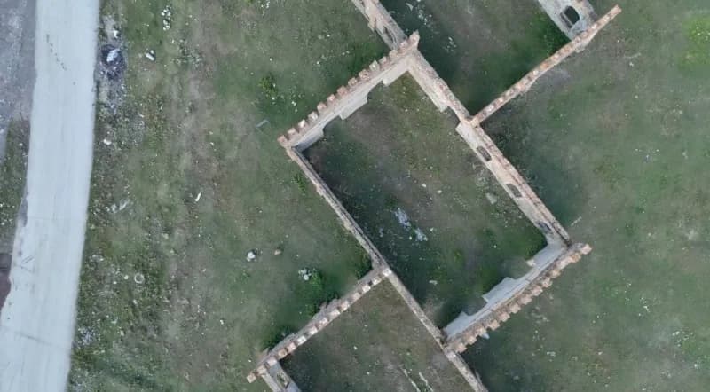 Sarıkamış’ın tarihi Cer Atölyeleri labirenti andırıyor: asırlık yapılar kurtarılmayı bekliyor