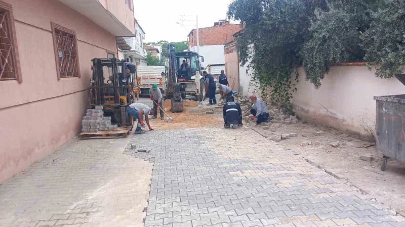 Şehzadeler Belediyesi ekipleri, vatandaş ve muhtarlardan gelen talepler doğrultusunda, ihtiyaç duyulan tüm mahallelerde