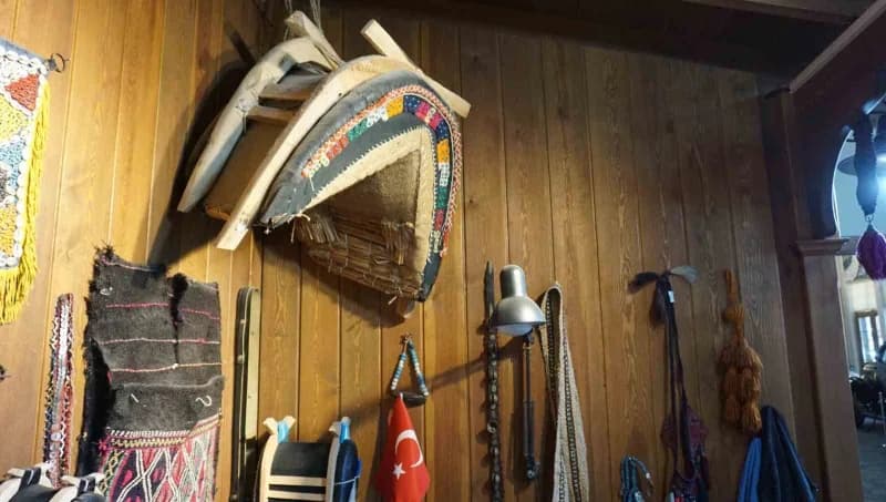 Gelişen teknoloji ve değişen yaşam şartları nedeniyle yok olma noktasına gelen semercilik mesleği, m