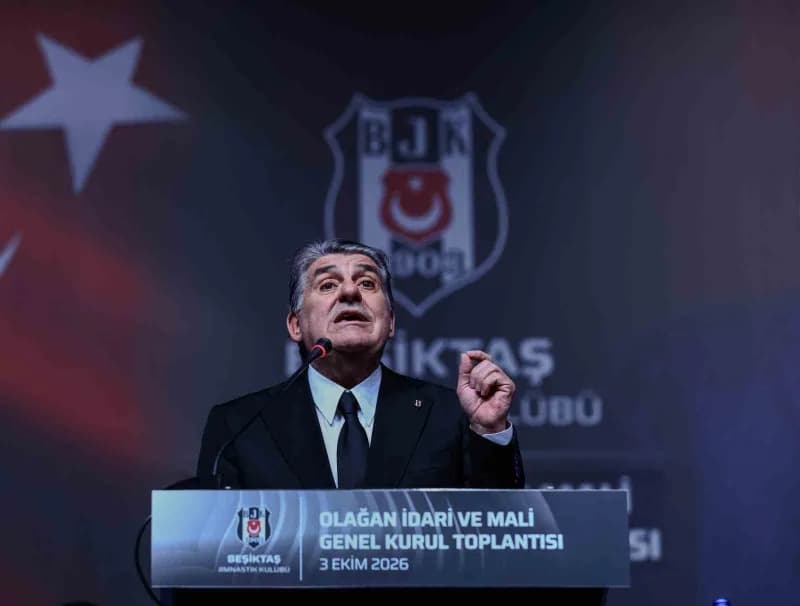 Beşiktaş Kulübü'nün 2026 Yılı Olağan İdari ve Mali Genel Kurul Toplantısı, Haliç Kongre Merkezi'nde düzenleniyor. Siyah-