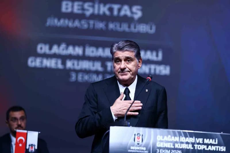 Beşiktaş Kulübü'nün 2026 Yılı Olağan İdari ve Mali Genel Kurul Toplantısı, Haliç Kongre Merkezi'nde düzenleniyor. Siyah-