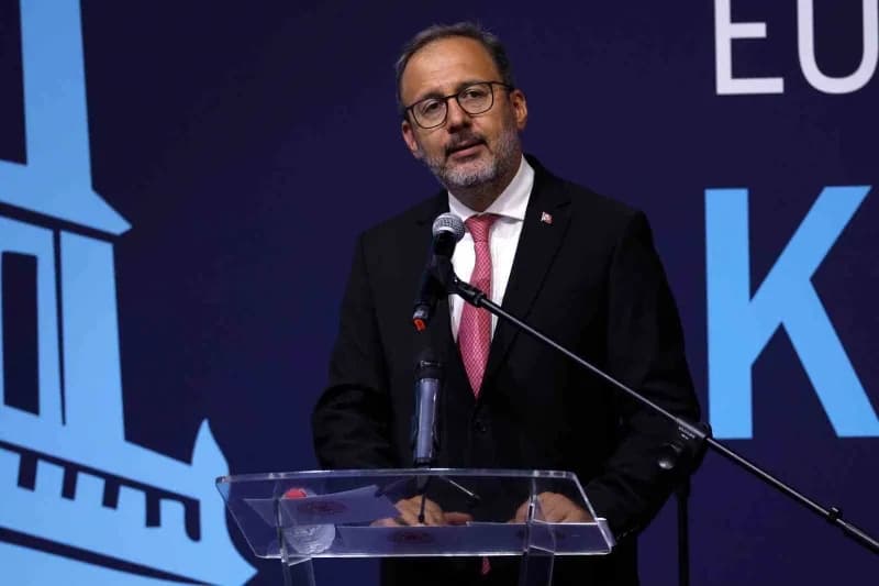 AK Parti İzmir Milletvekili ve TBMM Engelli Bireylerin Sorunlarını Araştırma Komisyonu Başkanı Dr. Mehmet Muharrem Kasap