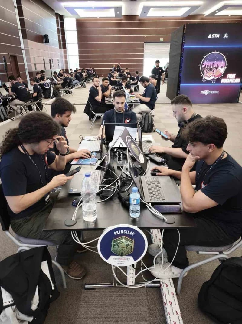 Türkiye'nin Siber Güvenlik alanındaki nitelikli insan kaynağını güçlendirmek amacıyla yürütülen Siber Vatan Programı'nın