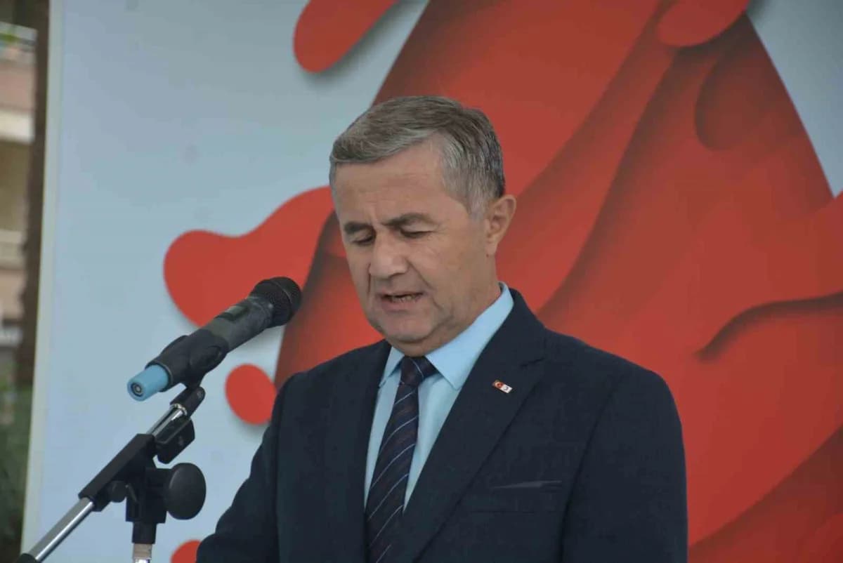 Türk Kızılay Sinop İl Merkezi Başkanı Kemal Albayrak