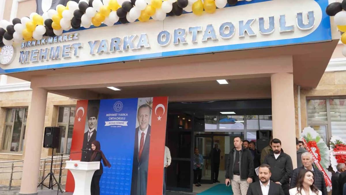 Şırnak’ta hayırsever Yarka ailesinin desteği ve MAY İnşaat’ın çalışmalarıyla tamamlanan 16 derslikli Mehmet Yarka Ortaok