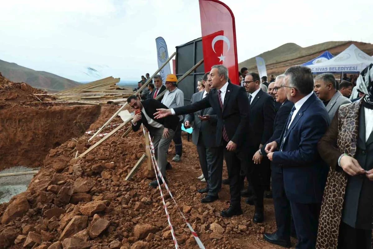 Sivas Merkez ve Çevre ilçelerin yaklaşık 20 yıllık Katı Atık ihtiyacını karşılaması hedeflenen 636 m