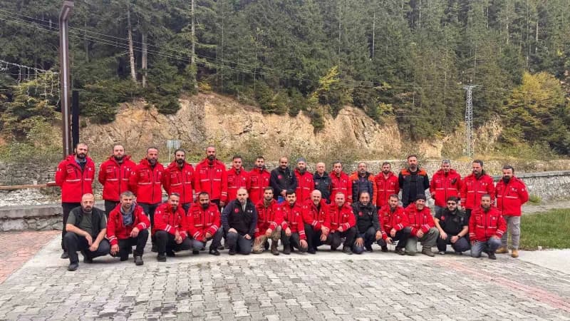 Sel, taşkın, heyelan ve kayıp şahıs olaylarında etkin görev almayı hedefleyen ekip, eğitimlerini tam