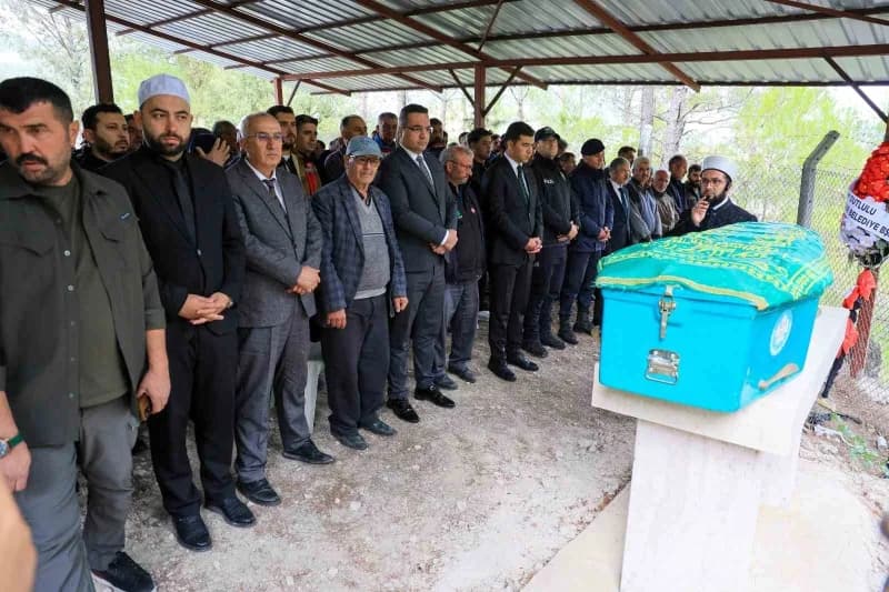 Manisa'nın Soma ilçesindeki maden işletmesinde meydana gelen göçükte hayatını kaybeden 5 madenciden birisi olan Denizlil