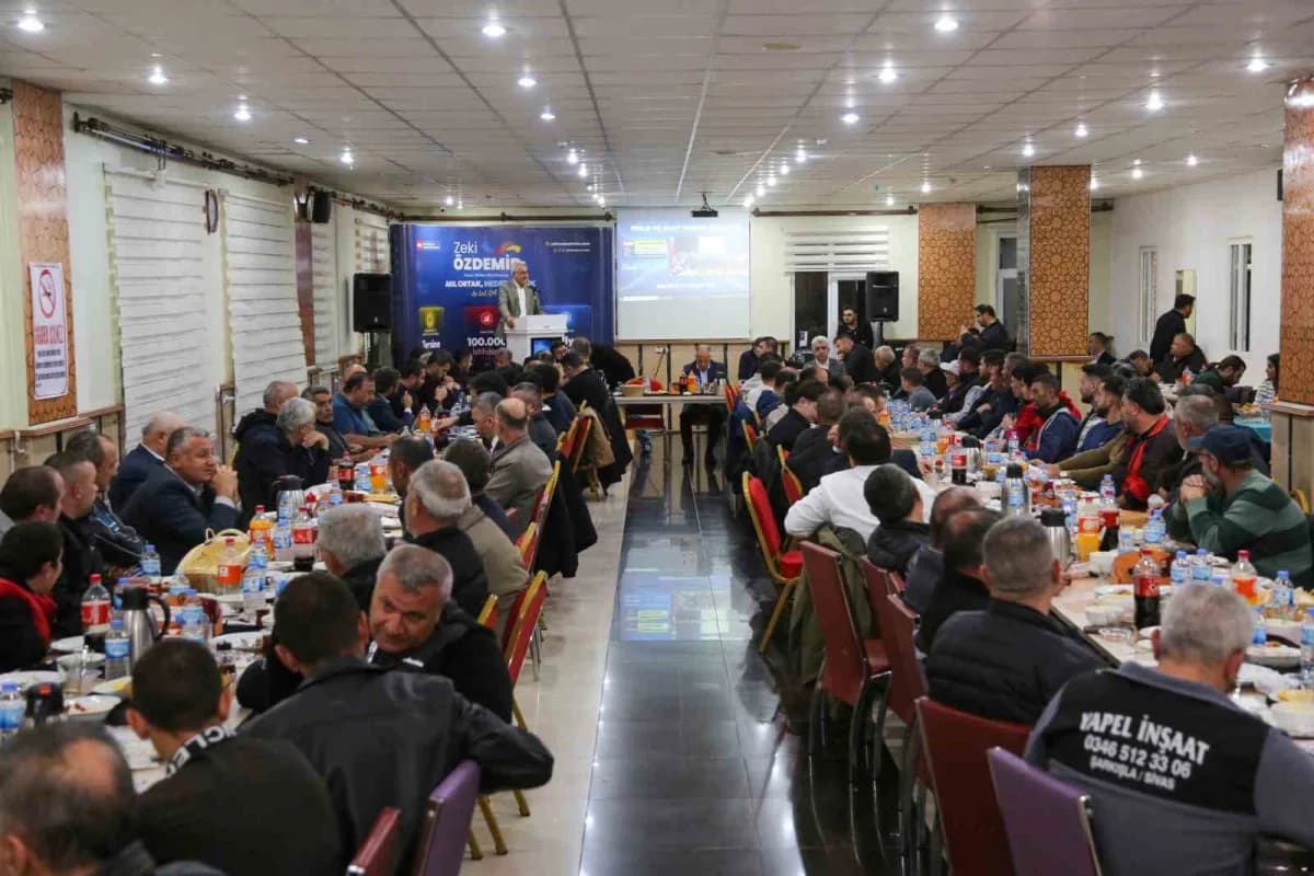 STSO Başkanı ve Başkan Adayı Zeki Özdemir, Şarkışla, Gemerek ve Altınyayla ziyaretlerinde ilçelerde