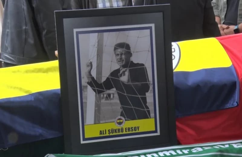 Fenerbahçe ve Türk futbolunun unutulmaz isimlerinden, eski milli futbolcu ve teknik direktör Ali Şükrü Ersoy, Karacaahme