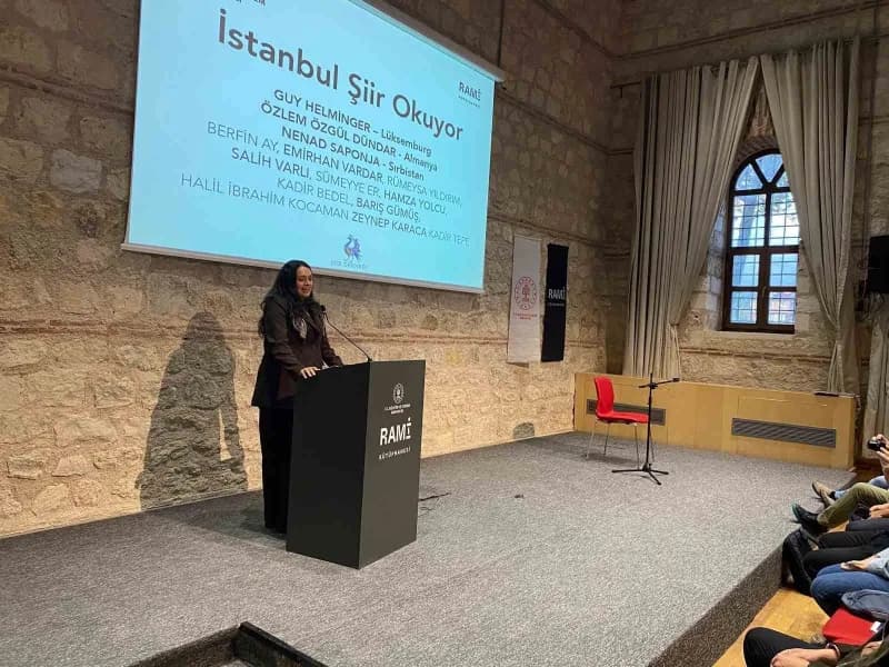 Sultangazi Belediyesi’nin Anadolu Yazarlar Birliği iş birliğiyle hayata geçirdiği Sultangazi Yazı Akademisi’nde yetişen