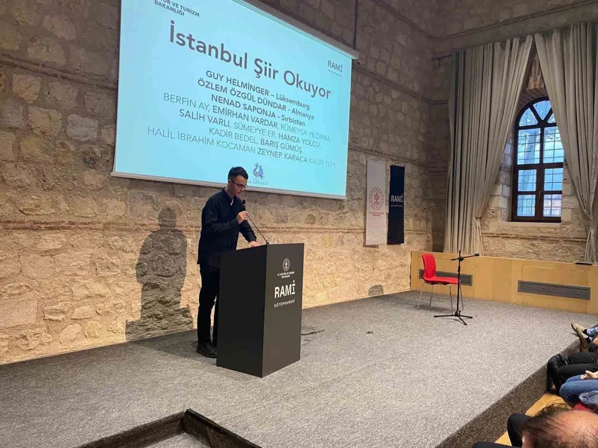 Sultangazi Belediyesi’nin Anadolu Yazarlar Birliği iş birliğiyle hayata geçirdiği Sultangazi Yazı Akademisi’nde yetişen