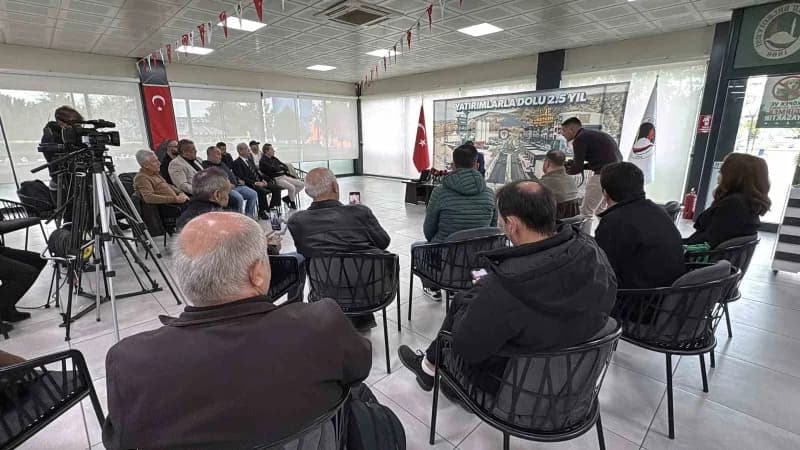 Çorum'un Sungurlu Belediye Başkanı Muhsin Dere, "Seçim vaadi olarak 20 projemizi açıklamıştık. 2,5 yılın sonunda bu 20 p