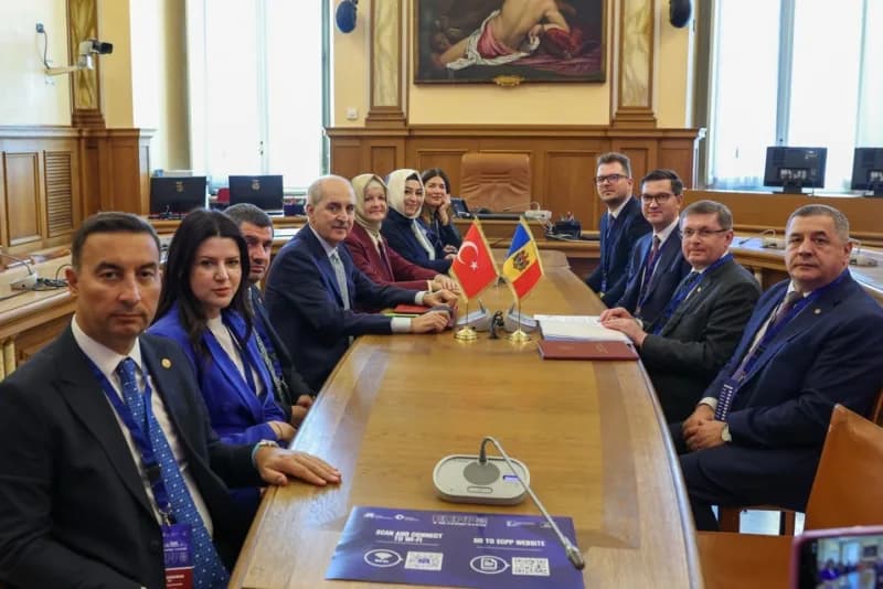 TBMM Başkanı Kurtulmuş, İtalya'nın başkenti Roma'da temaslarını sürdürüyor.