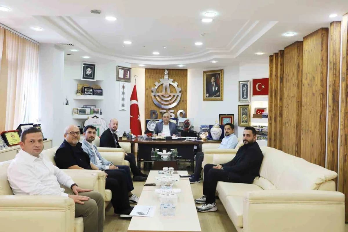 Düzce Ticaret ve Sanayi Odası’nda Tedarikçim Düzce’den programı kapsamında gerçekleşen B2B görüşmelerden bir kare