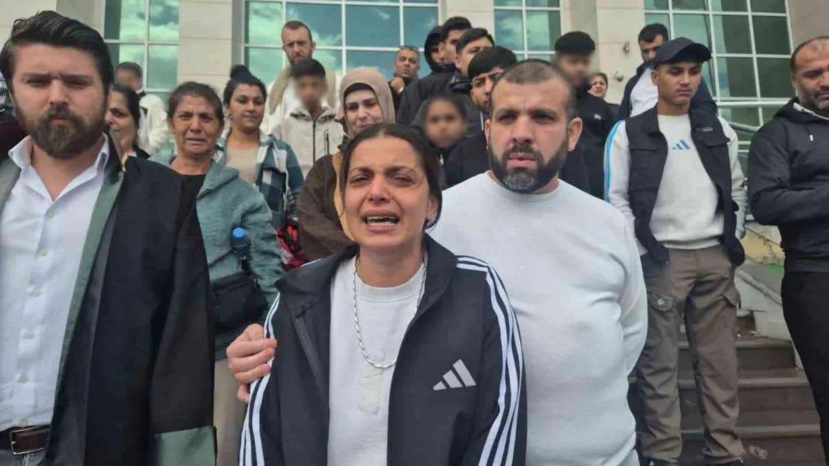 Tekirdağ'da 16 yaşındaki Erkan Karadeniz'in öldürülmesine ilişkin davanın ilk duruşmasında oğlunu kaybeden anne Yonca Ka