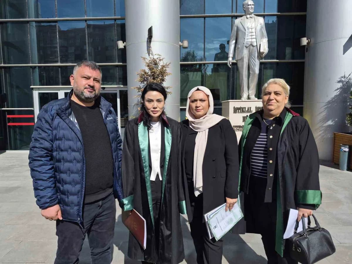 Tepebaşı'ndaki yıkıma ilişkin görevi kötüye kullanma davası 15 Ocak'a ertelendi.