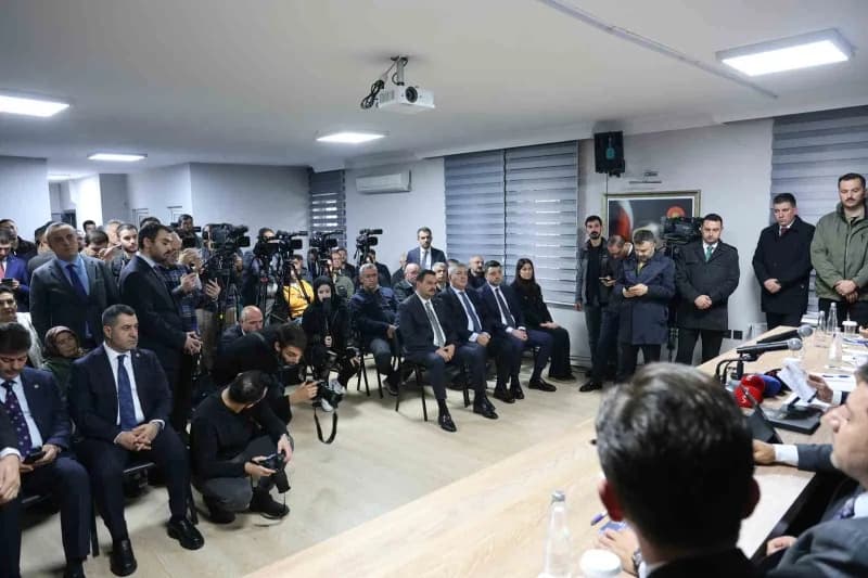 Fon sürecine ilişkin değerlendirmelerin Cumhurbaşkanı Yardımcısı Cevdet Yılmaz başkanlığında kurulan komisyon tarafından