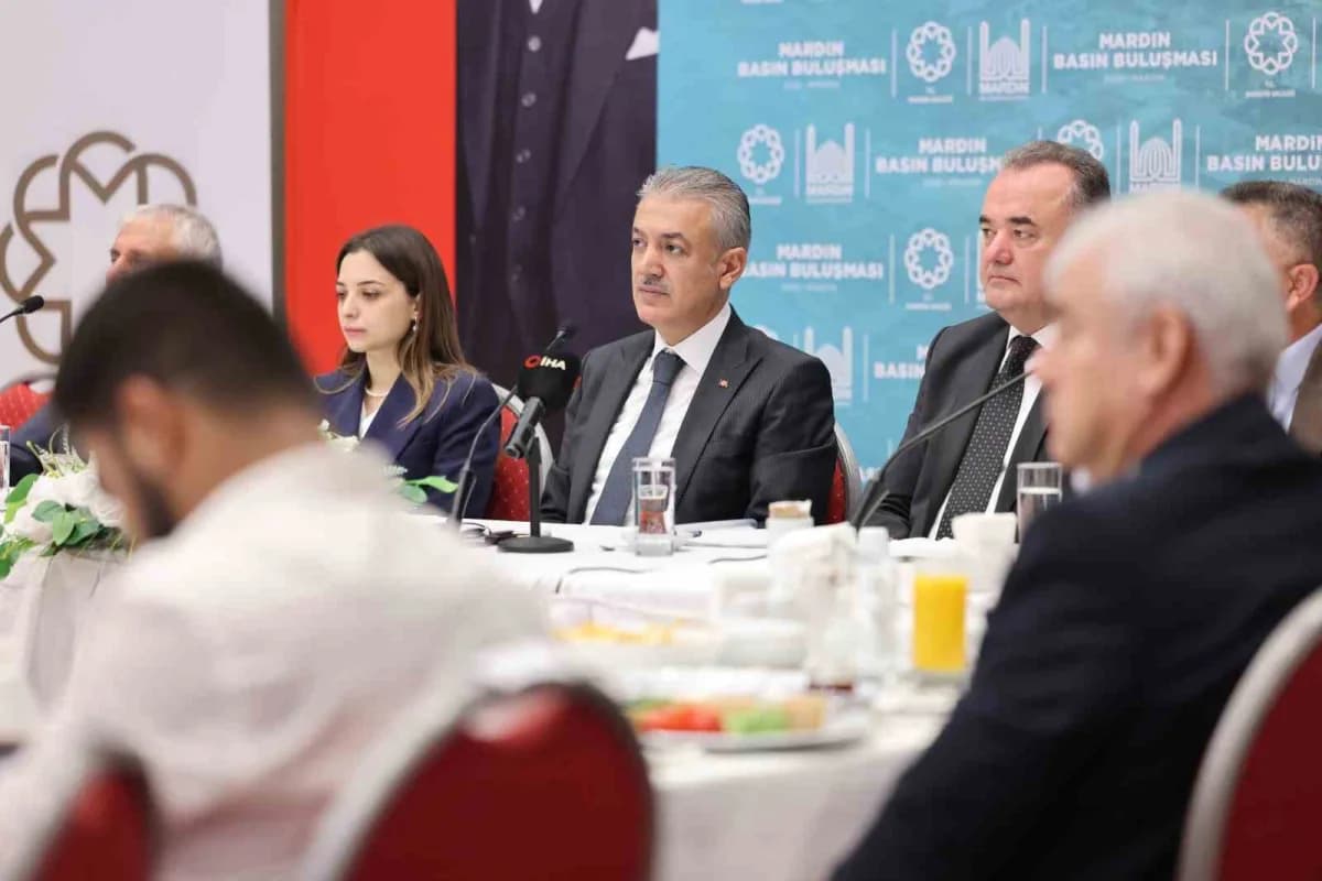 Vali Akkoyun, "Terörsüz Türkiye sürecinin bu topraklarda barışın ve kardeşliğin kalıcı hale gelmesi açısından tarihi bir