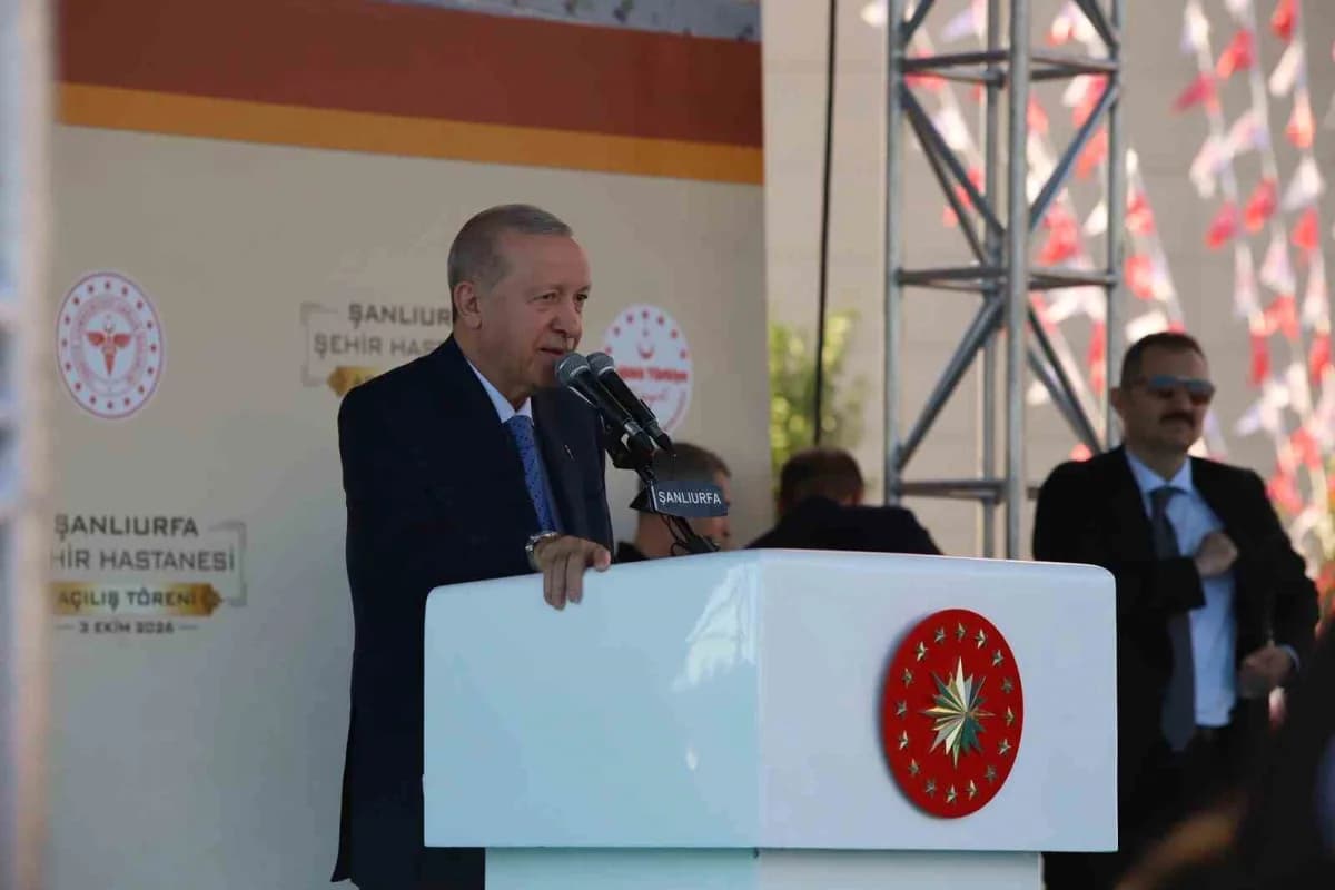 Cumhurbaşkanı Erdoğan Şanlıurfa Şehir Hastanesi açılışında konuşma yaparken