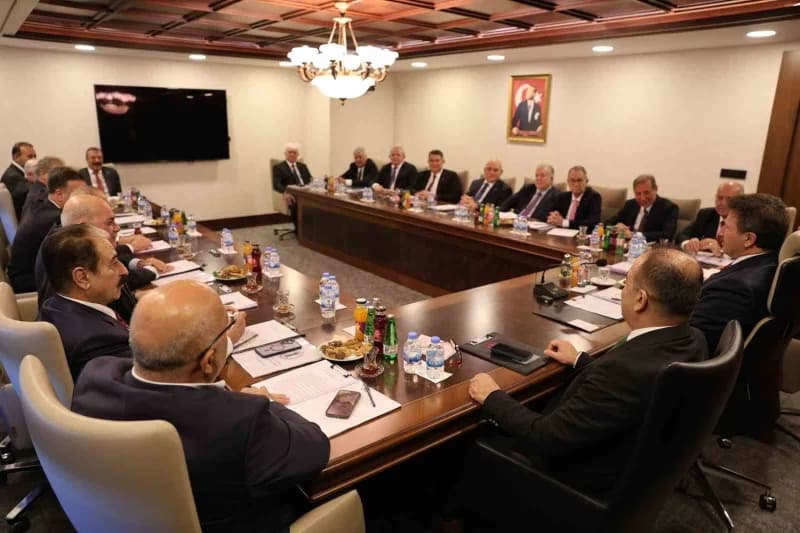 Türkiye Esnaf ve Sanatkârları Konfederasyonu’nun (TESK) yeni dönemindeki ilk Yönetim ve Denetim Kurulu Toplantısı, TESK
