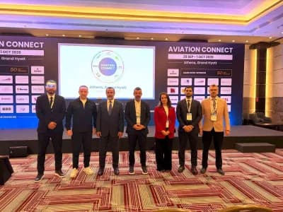 TGS yetkilileri Aviation Connect 2026 etkinliğinde dijital inovasyon ödülünü aldı