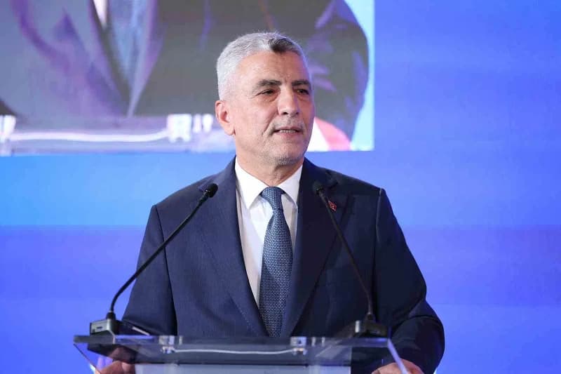 Ticaret Bakanı Ömer Bolat, Belçika’da Türkiye-AB İş Zirvesi’nde konuşma yaparken