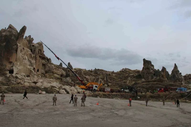 Nevşehir Valisi Hüseyin Kök; Göreme beldesinde meydana gelen kaya kayması ile ilgili olarak cumhuriy