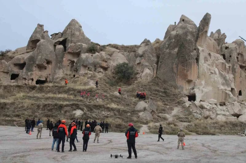 Nevşehir Valisi Hüseyin Kök; Göreme beldesinde meydana gelen kaya kayması ile ilgili olarak cumhuriy