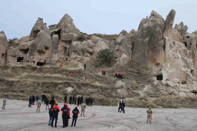 Nevşehir Valisi Hüseyin Kök; Göreme beldesinde meydana gelen kaya kayması ile ilgili olarak cumhuriy