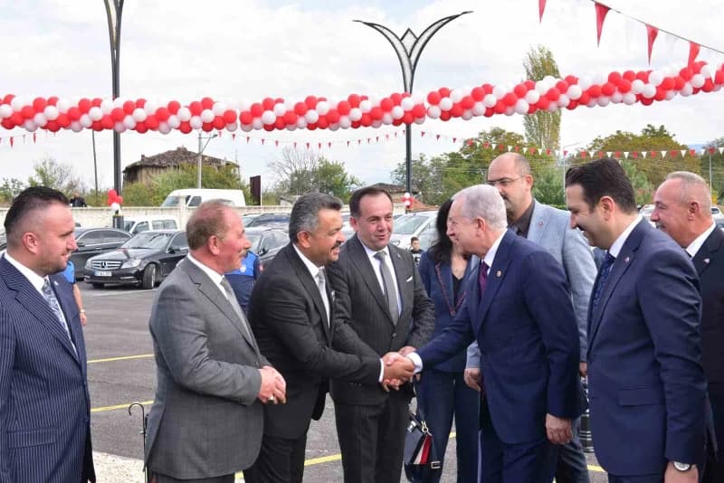 Tosya Belediyesi tarafından ilçeye kazandırılan projeler ve hizmet araçları, Milliyetçi Hareket Part