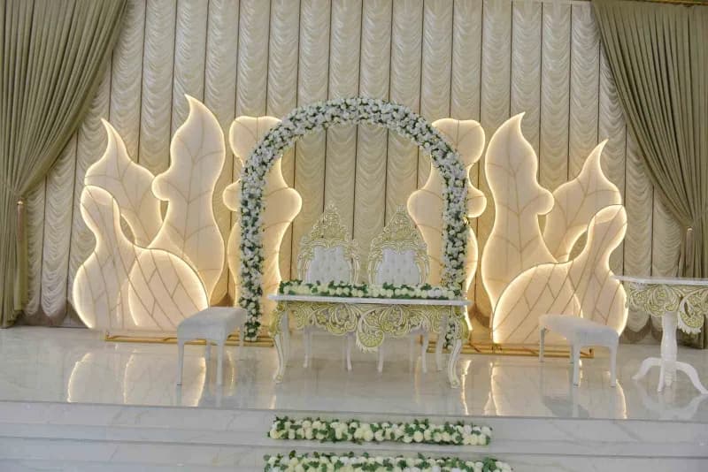 Kastamonu’nun Tosya ilçesinde yapımı bir süredir devam eden yeni düğün salonunda çalışmalar tamamlandı.