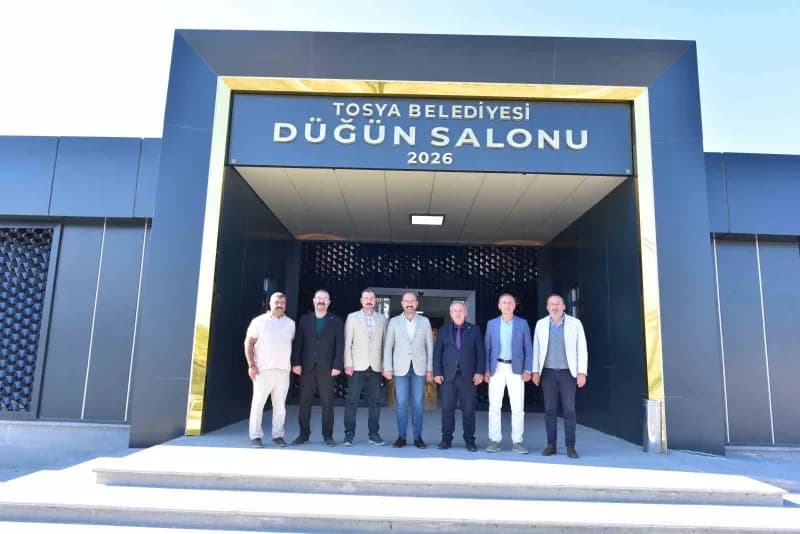 Tosya Belediye Başkanı Volkan Kavaklıgil, yeni yapılan düğün salonunun fiyatını bir asgari ücret olarak belirlediklerini