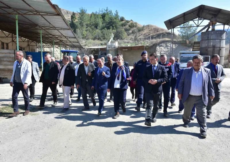 Hasadın ardından protokol üyeleri, Tosya Pirinç Fabrikasını ziyaret ederek, üretim safhası hakkında bilgiler aldı ve bur