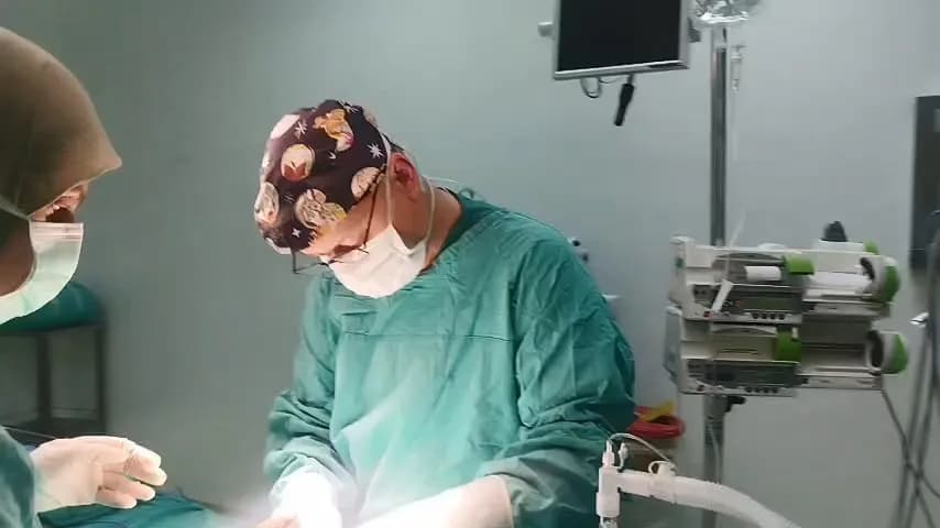 Karadeniz Teknik Üniversitesi (KTÜ) Tıp Fakültesi’nde son 5 yılda yaklaşık 20 bebekte karın içi yerleşimli kist ve tümör