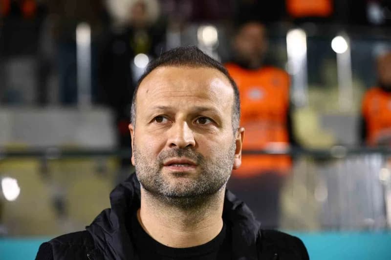 Trendyol 1. Lig'in 13. Haftasında Esenler Erokspor, konuk ettiği Ankara Keçiörengücü'nü 3-2'lik skor