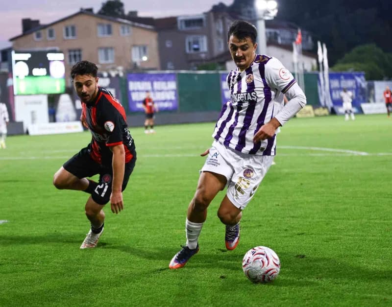 Trendyol 1. Lig’in 11. Haftasında Fatih Karagümrük, konuk ettiği Ankara Keçiörengücü’ne 2-1 mağlup oldu.