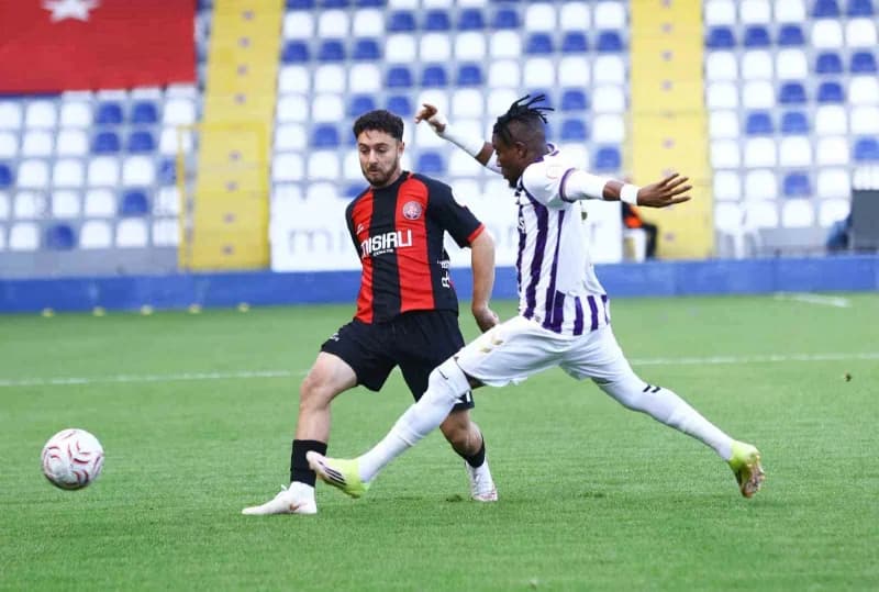 Trendyol 1. Lig’in 11. Haftasında Fatih Karagümrük, konuk ettiği Ankara Keçiörengücü’ne 2-1 mağlup oldu.
