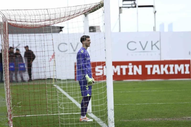Trendyol 1. Lig’in 12. Haftasında Ümraniyespor, evinde karşılaştığı Sivasspor’u 4-0 mağlup etti.