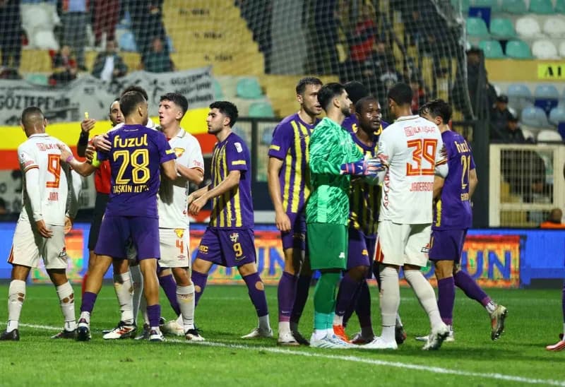 Trendyol Süper Lig’in 7. Haftasında Eyüpspor, Göztepe’yi konuk ediyor. Maçın ilk yarısı konuk ekibin 1-0 üstünlüğü ile s