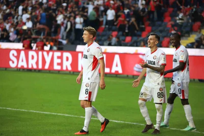 Gaziantep Futbol Kulübü, Trendyol Süper Lig'in 7. Haftasında konuk ettiği Çorum Futbol Kulübü'ne 3-0 mağlup oldu.