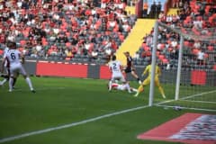 Trendyol Süper Lig 7. hafta maçında Gaziantep FK ile Çorum FK oyuncuları sahada mücadele ediyor