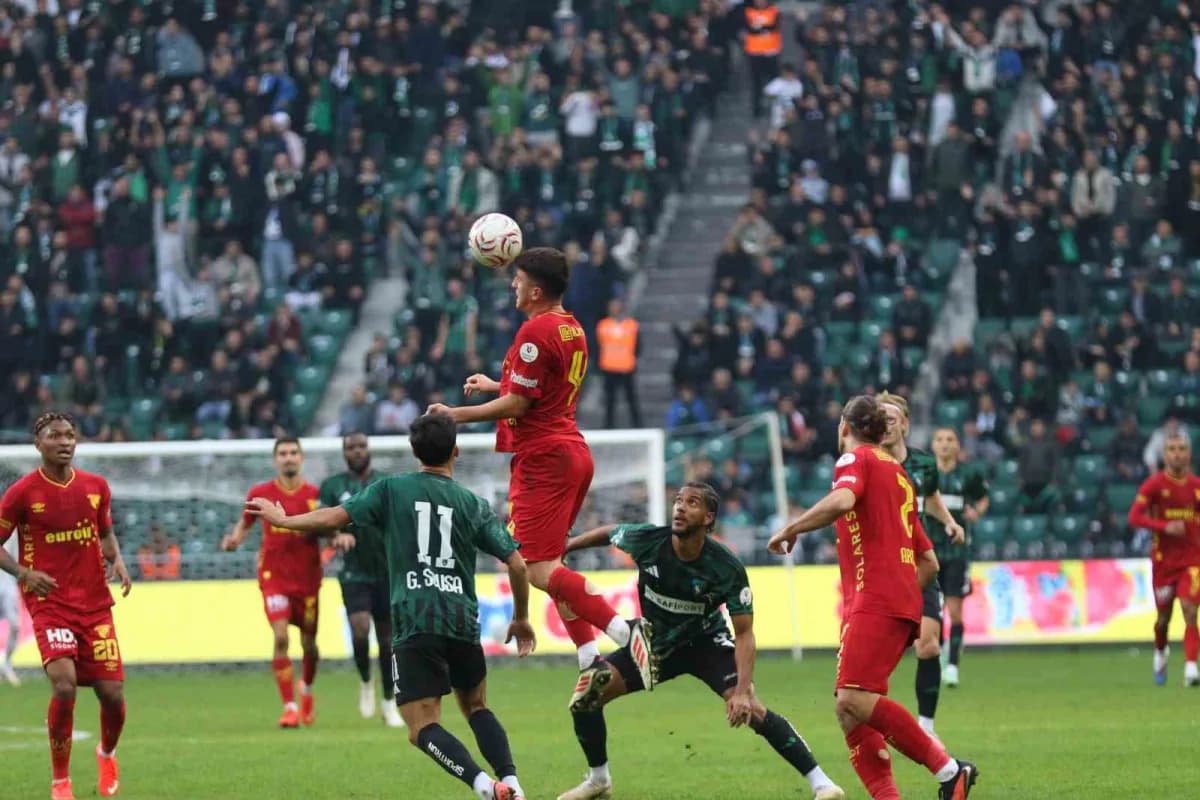 Trendyol Süper Lig'in 9. Haftasında Kocaelispor, sahasında karşılaştığı Göztepe'ye 2-1 mağlup oldu.