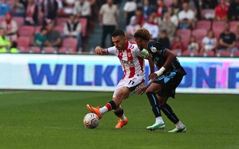 Trendyol Süper Lig'in 7. Haftasında Samsunspor, sahasında Trabzonspor ile karşı karşıye geliyor. Mücadelenin ilk yarısı