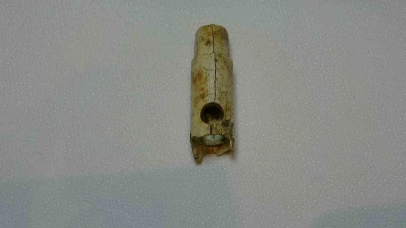 Çanakkale Troya Ören Yeri'nde bulunan 2 bin 800 yıllık kemik flüt ve 4 bin 500 yıllık idol başı
