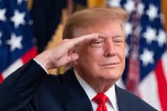 Donald Trump ve Vladimir Putin görüşme sonrası açıklama yapıyor