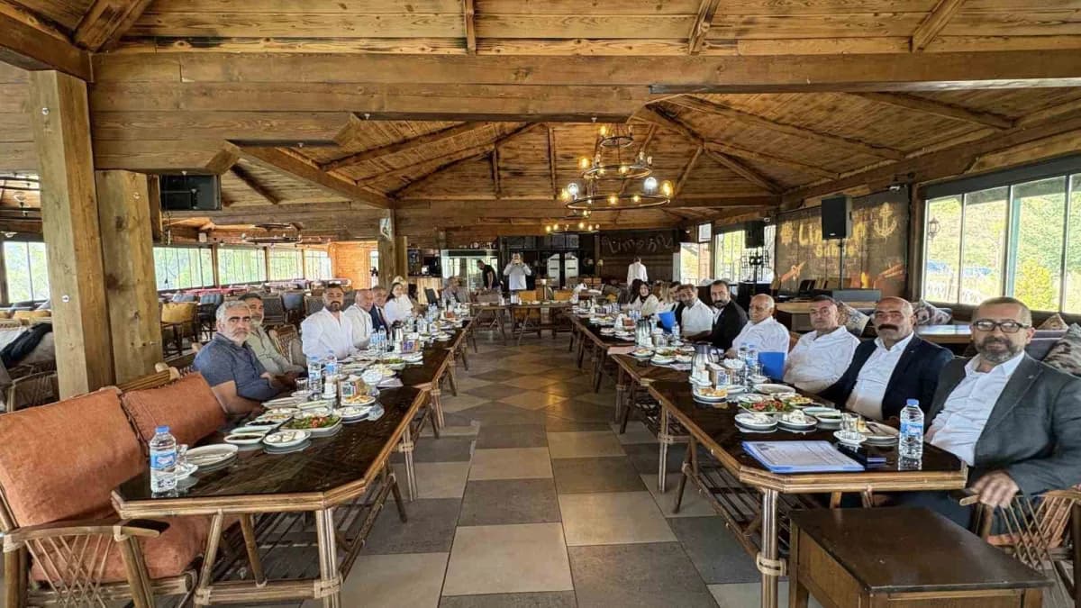 Tunceli Ticaret ve Sanayi Odası (TSO) seçimlerinde tek aday olan mevcut Yönetim Kurulu Başkanı Hasan Hüseyin Coşkun, Bey
